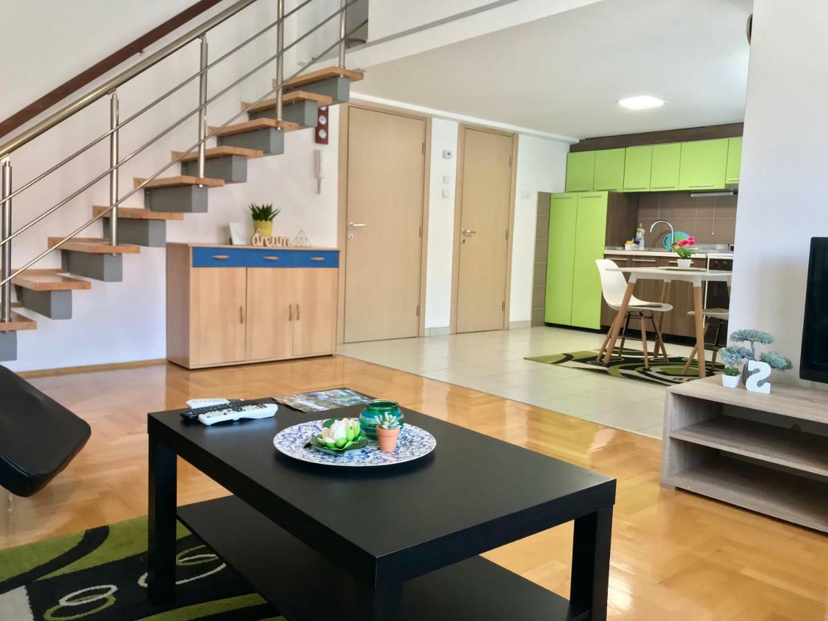 Regina'S Apartments Skopje Extérieur photo